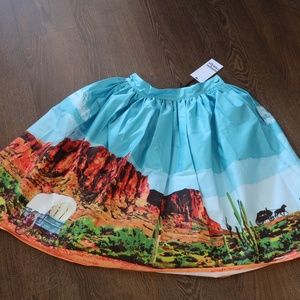 Unique Vintage Western Landscape Gellar Swing Skirt Size M (fits XS)